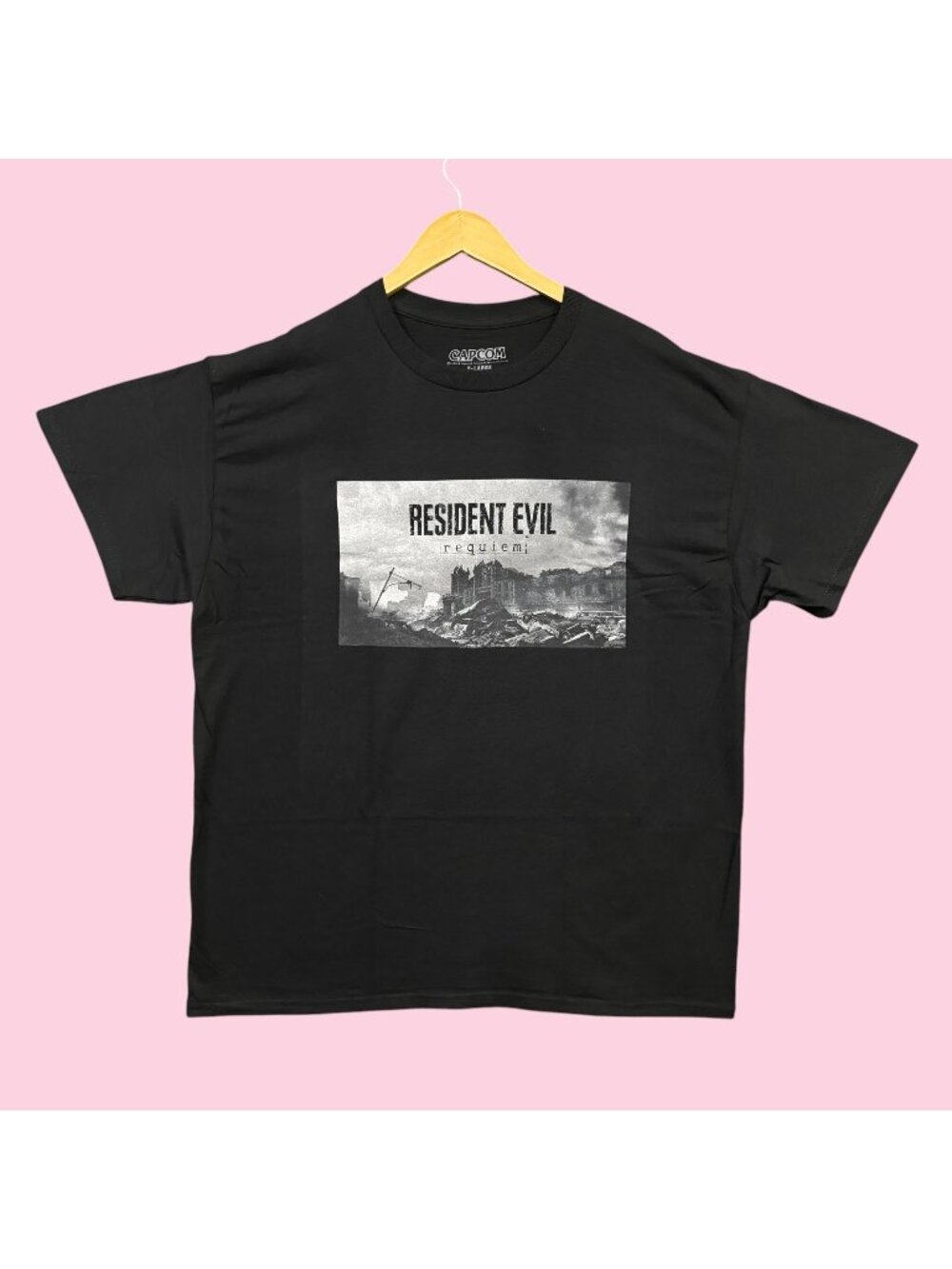 Capcom Resident Evil Requiem Video Game Cover Tee XL